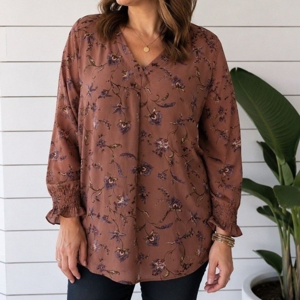 Size XL - Mauve Floral V-Neck Smockedβ Cuffs Blouse